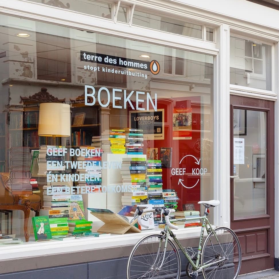 Boekwinkel Terre des Hommes - image