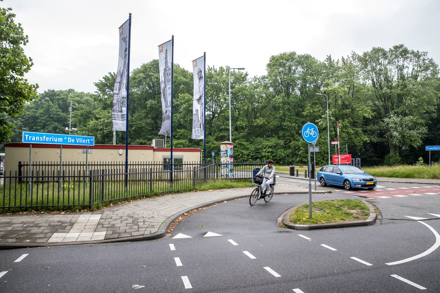 P+R Transferium De Vliert - image