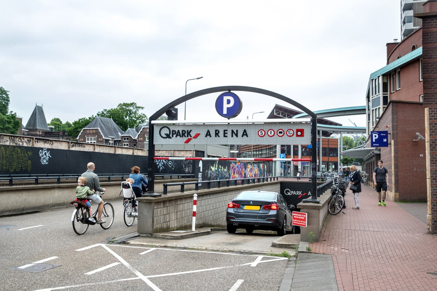 Parkeergarage Arena - image
