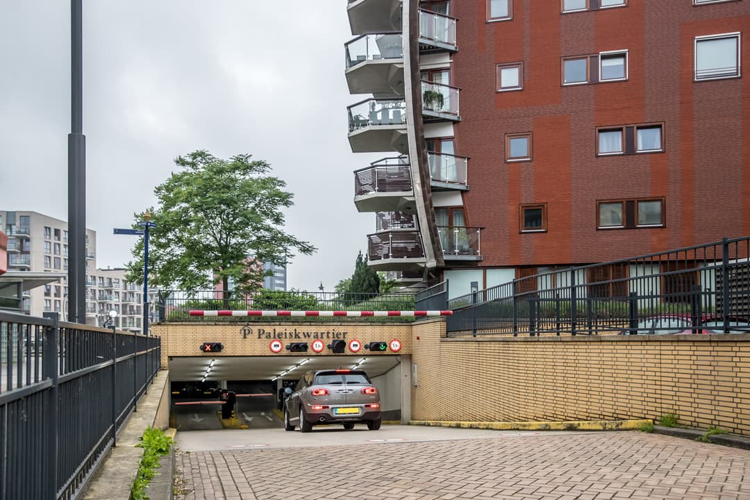 Parkeergarage Paleiskwartier - image