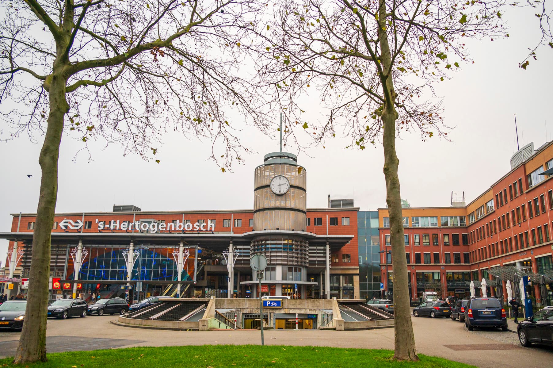 NS Centraal Station 's-Hertogenbosch - image