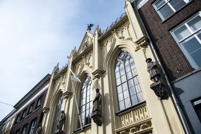 Zwanenbroederhuis - image